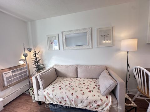 Photo 25 at 309 - 123 Woodbine Avenue, The Beaches, Toronto