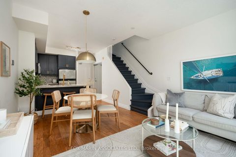 Photo 13 at 214 - 901 Queen Street W, Bellwoods, Toronto