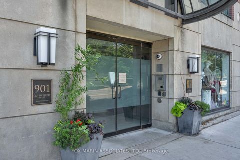 Photo 29 at 214 - 901 Queen Street W, Bellwoods, Toronto