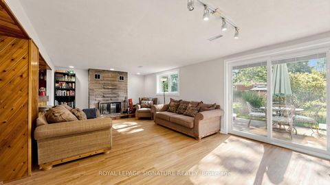 Photo 11 at 134 Oakmeadow Boulevard, Morningside, Toronto