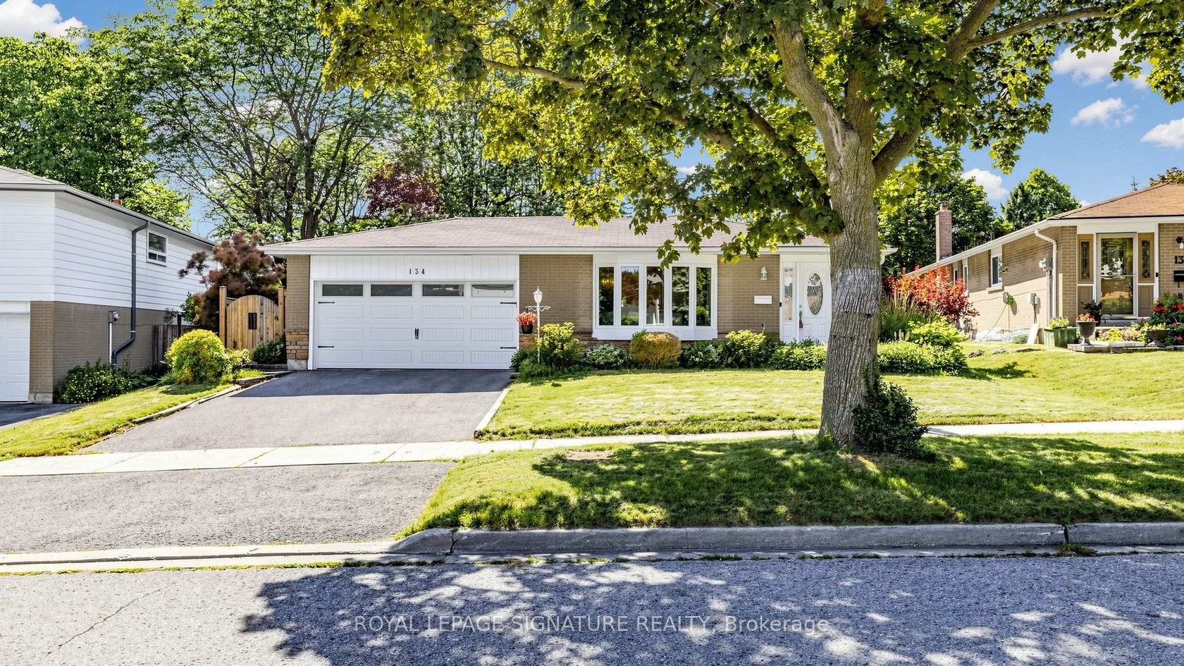 134 Oakmeadow Boulevard, Morningside, Toronto 
