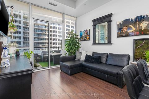 Photo 6 at 705 - 20 Bruyeres Mews, Niagara, Toronto