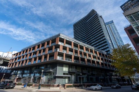 Photo 14 at 705 - 20 Bruyeres Mews, Niagara, Toronto