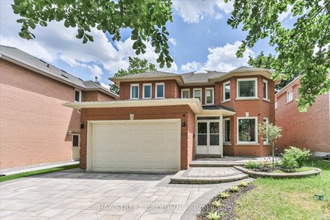 Photo 1 at 49 Cygnus Drive, Observatory, Richmond Hill