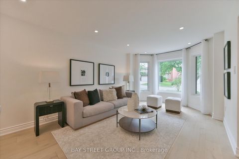 Photo 7 at 49 Cygnus Drive, Observatory, Richmond Hill