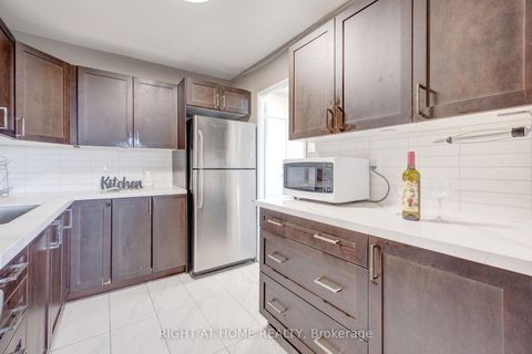 Photo 17 at 708 - 3390 Weston Road, Humbermede, Toronto