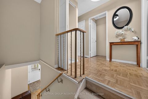 Photo 11 at 26 Fox Run, Letitia Heights, Barrie