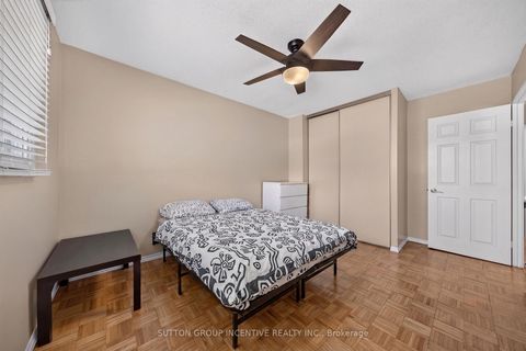 Photo 15 at 26 Fox Run, Letitia Heights, Barrie