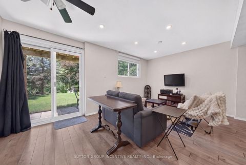 Photo 19 at 26 Fox Run, Letitia Heights, Barrie
