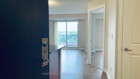 Photo 4 at 502 - 760 SHEPPARD Avenue W, Bathurst Manor, Toronto