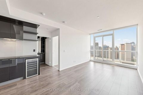Photo 8 at 2816 - 70 Temperance Street, Bay Street Corridor, Toronto