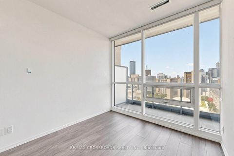 Photo 14 at 2816 - 70 Temperance Street, Bay Street Corridor, Toronto