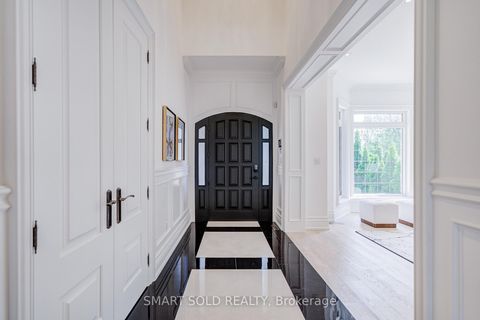 Photo 3 at 201 Burnhamthorpe Road, City Centre West, Toronto