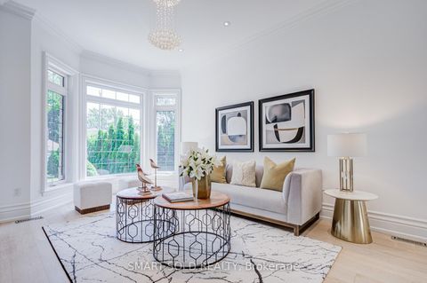 Photo 6 at 201 Burnhamthorpe Road, City Centre West, Toronto
