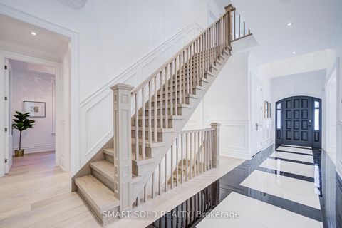 Photo 9 at 201 Burnhamthorpe Road, City Centre West, Toronto