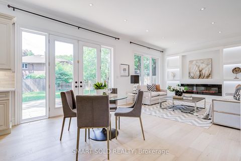 Photo 18 at 201 Burnhamthorpe Road, City Centre West, Toronto