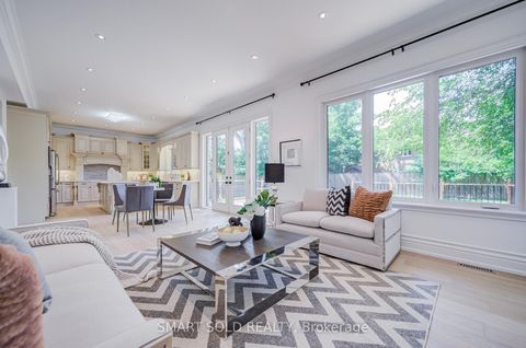 Photo 20 at 201 Burnhamthorpe Road, City Centre West, Toronto