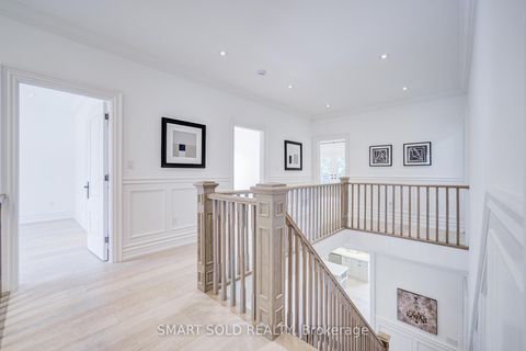 Photo 21 at 201 Burnhamthorpe Road, City Centre West, Toronto