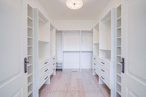 Photo 29 at 201 Burnhamthorpe Road, City Centre West, Toronto