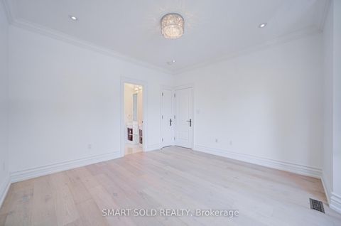 Photo 35 at 201 Burnhamthorpe Road, City Centre West, Toronto