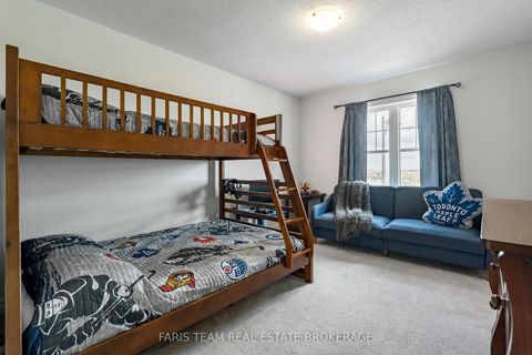 Photo 18 at 1110 Wharram Way, Lefroy, Innisfil