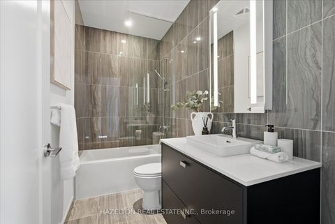 Photo 31 at 1915 - 480 Front Street W, Waterfront Communities C1, Toronto
