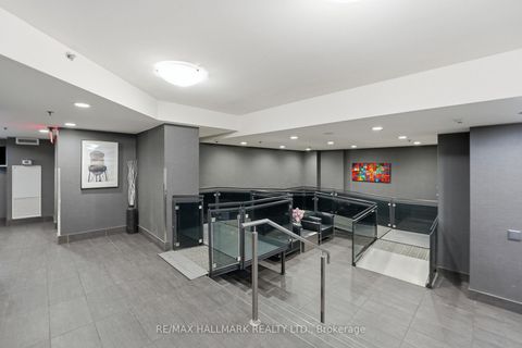 Photo 32 at 118 - 816 Lansdowne Avenue, Junction, Toronto