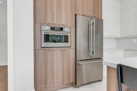 Photo 32 at 23 Menotti Drive, Oak Ridges, Richmond Hill