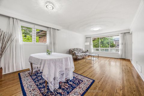 Photo 9 at 3 Presley Avenue, Birchmount, Toronto