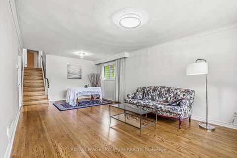 Photo 10 at 3 Presley Avenue, Birchmount, Toronto