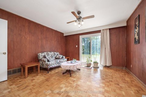 Photo 18 at 3 Presley Avenue, Birchmount, Toronto