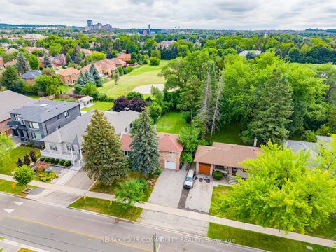 Photo 1 at 35 Netherford Road, Maple, Vaughan