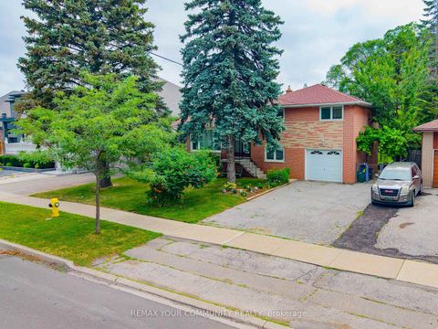 Photo 8 at 35 Netherford Road, Maple, Vaughan