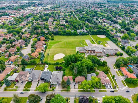 Photo 9 at 35 Netherford Road, Maple, Vaughan