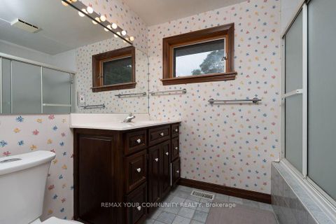 Photo 31 at 35 Netherford Road, Maple, Vaughan
