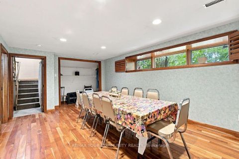 Photo 36 at 35 Netherford Road, Maple, Vaughan