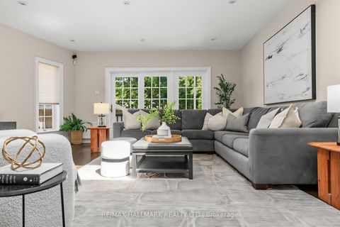 Photo 10 at 26 Mcnairn Avenue, Lawrence Park North, Toronto