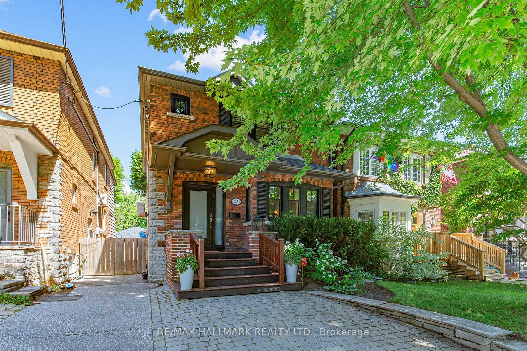 26 Mcnairn Avenue, Lawrence Park North, Toronto 