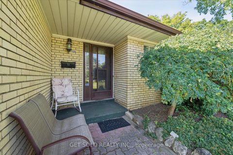 Photo 1 at 129 Riverhead Drive, Kipling, Toronto