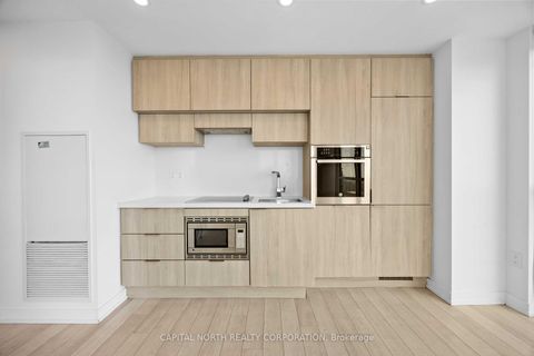 Photo 16 at 3103 - 39 Roehampton Avenue, Mount Pleasant West, Toronto