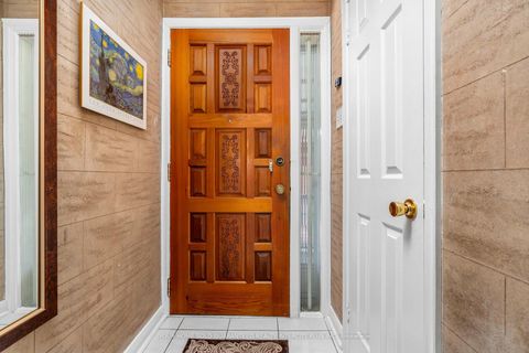 Photo 2 at 549 Rustic Road, Maple Leaf, Toronto