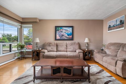 Photo 5 at 549 Rustic Road, Maple Leaf, Toronto