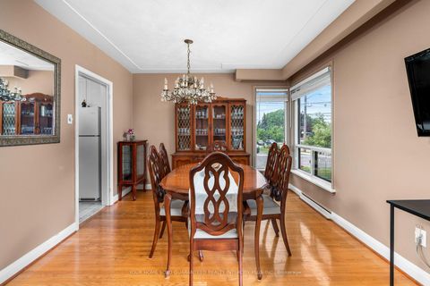 Photo 12 at 549 Rustic Road, Maple Leaf, Toronto
