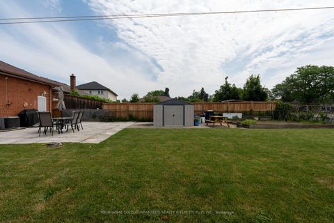 Photo 39 at 549 Rustic Road, Maple Leaf, Toronto