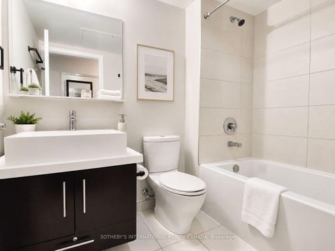 Photo 7 at 2309 - 1080 Bay Street, Bay Street Corridor, Toronto