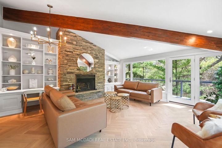 Photo 7 at 1273 Queen Victoria Avenue, Lorne Park, Mississauga