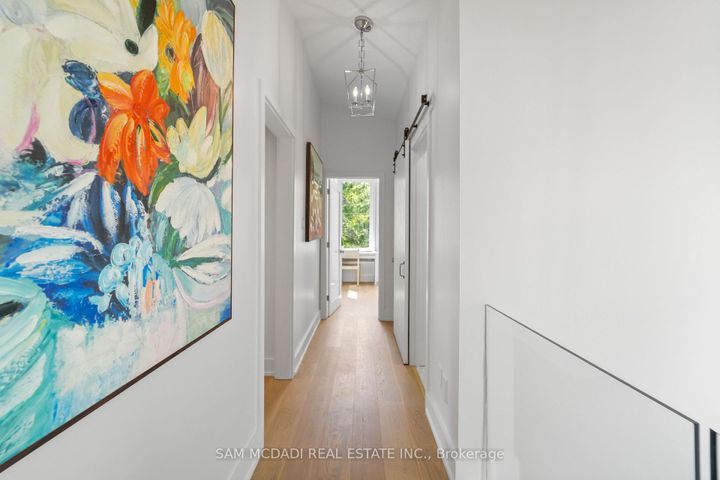 Photo 21 at 1273 Queen Victoria Avenue, Lorne Park, Mississauga