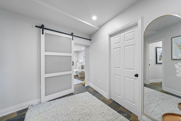 Photo 25 at 1273 Queen Victoria Avenue, Lorne Park, Mississauga