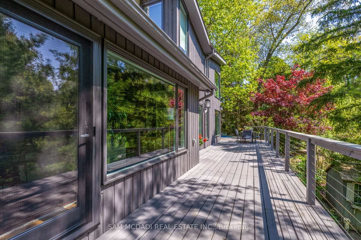 Photo 32 at 1273 Queen Victoria Avenue, Lorne Park, Mississauga