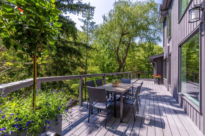 Photo 33 at 1273 Queen Victoria Avenue, Lorne Park, Mississauga